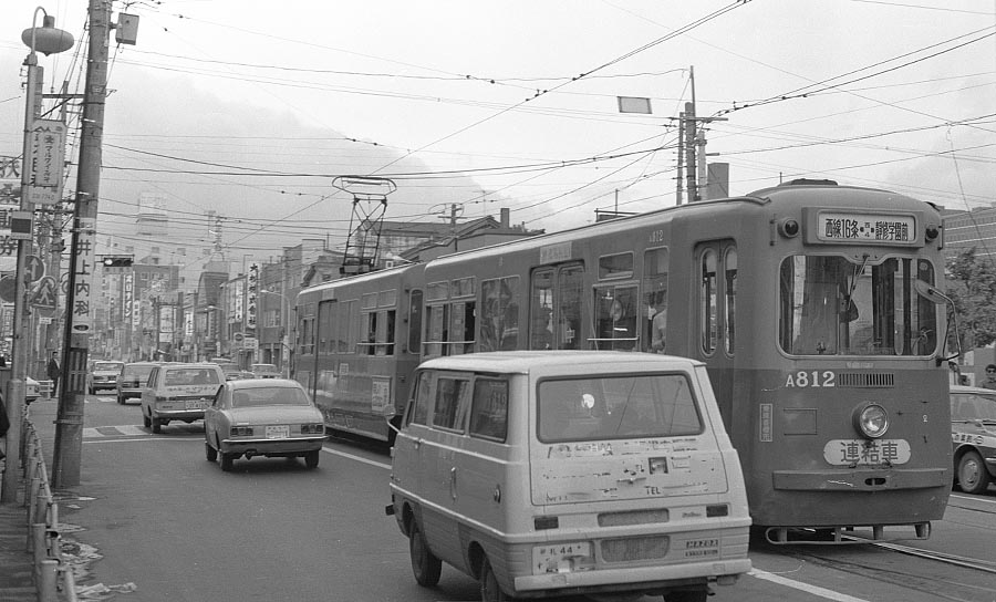 札幌市交通局A812号