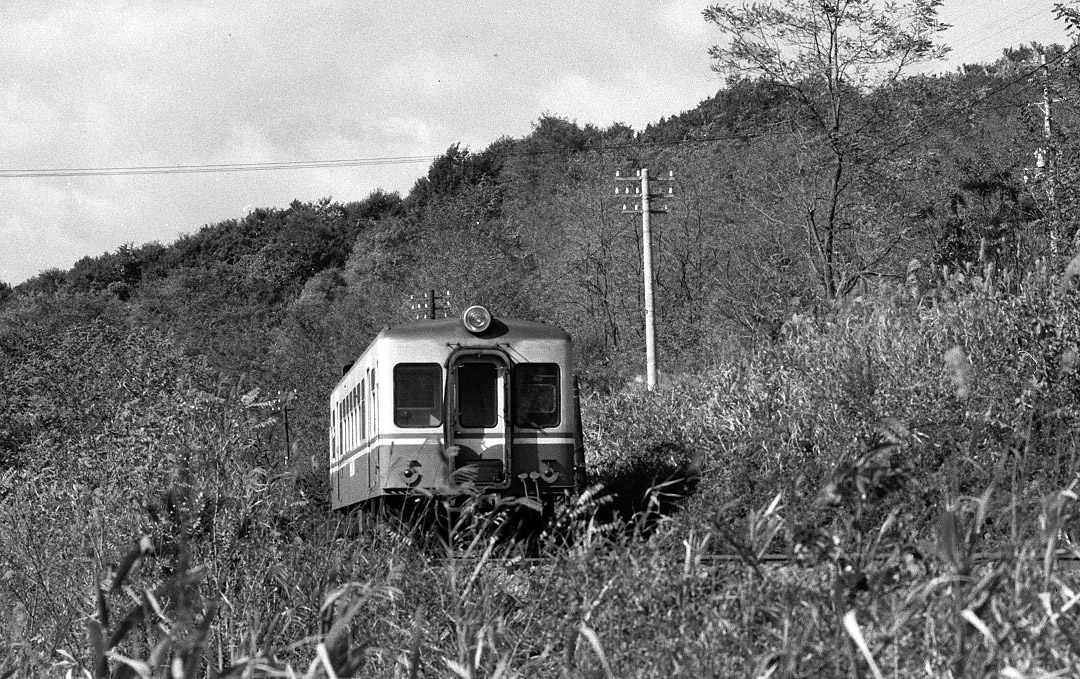 小坂鉄道キハ2100形