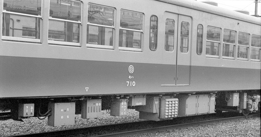 西武鉄道701系モハ床下