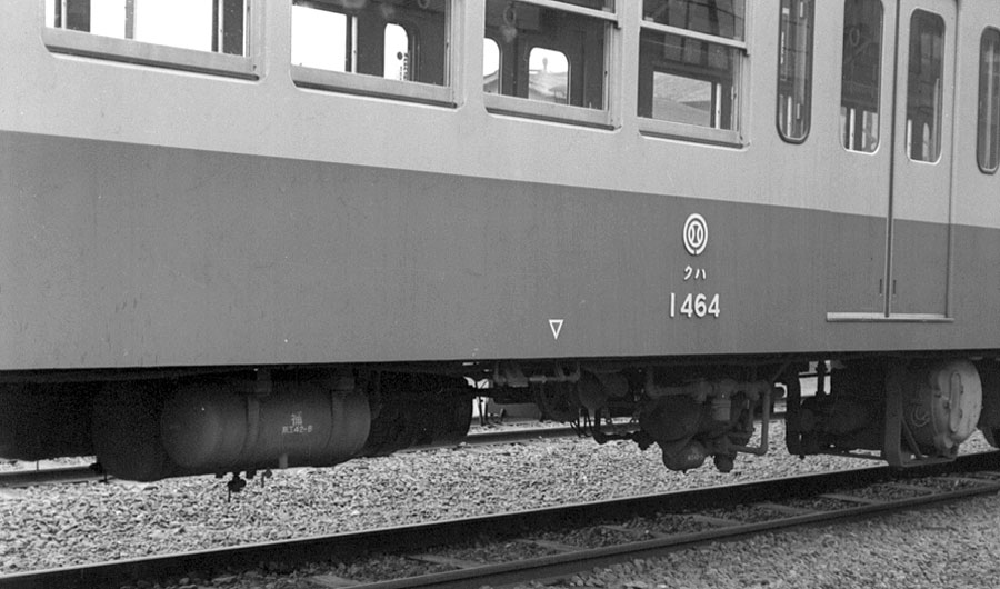 西武鉄道クモハ451形床下