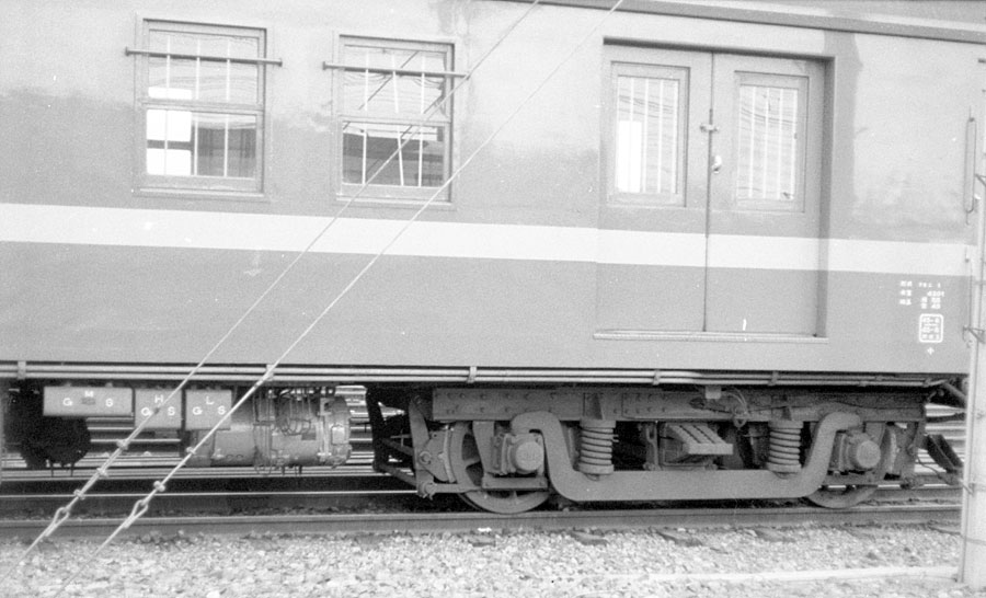 西武鉄道クモニ3