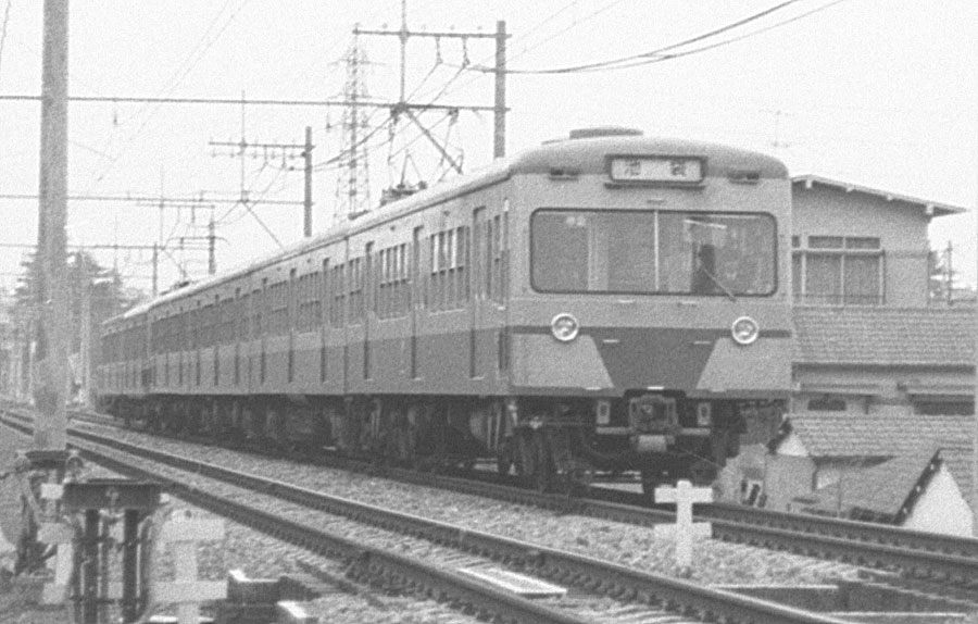 西武鉄道701系