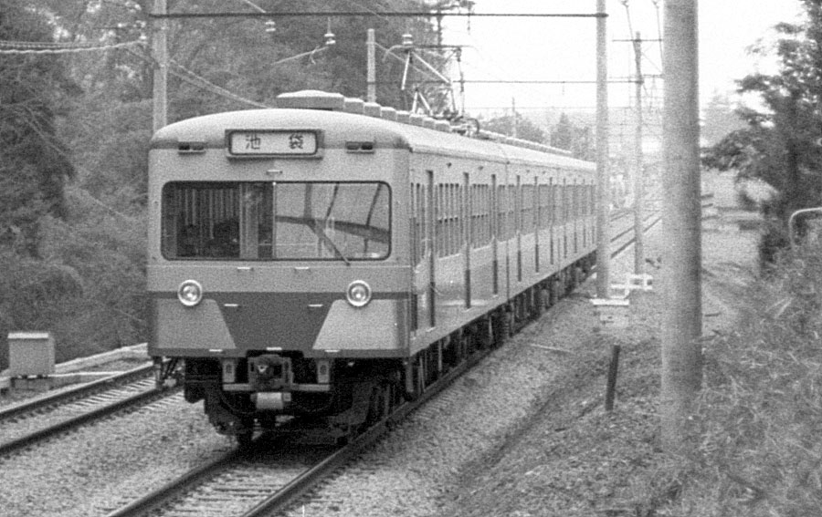 西武鉄道701系