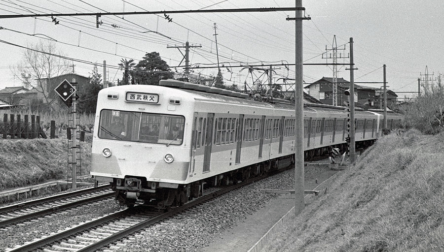 西武鉄道101系原色非冷房