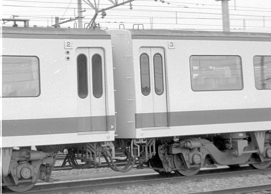 西武鉄道5000系レッドアロー床下機器
