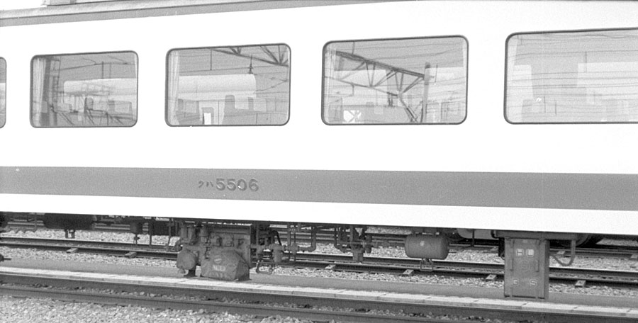 西武鉄道5000系レッドアロー床下機器