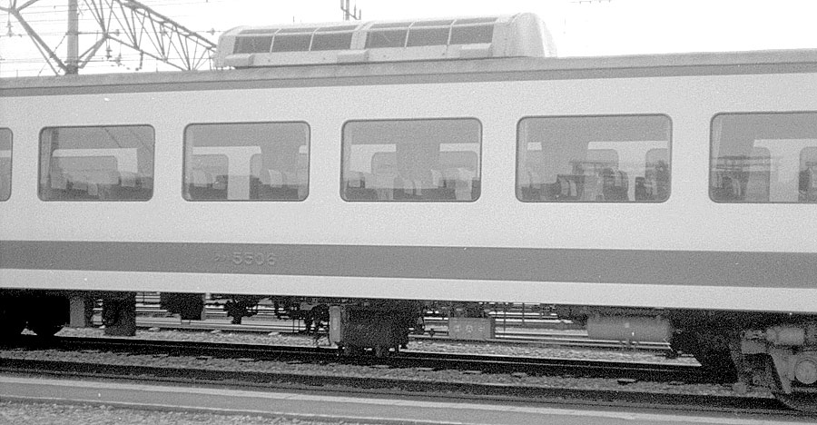 西武鉄道5000系レッドアロー床下機器