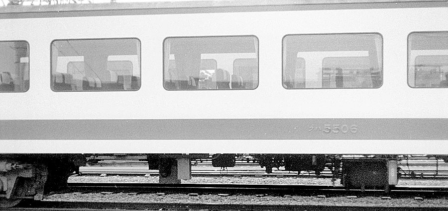 西武鉄道5000系レッドアロー床下機器