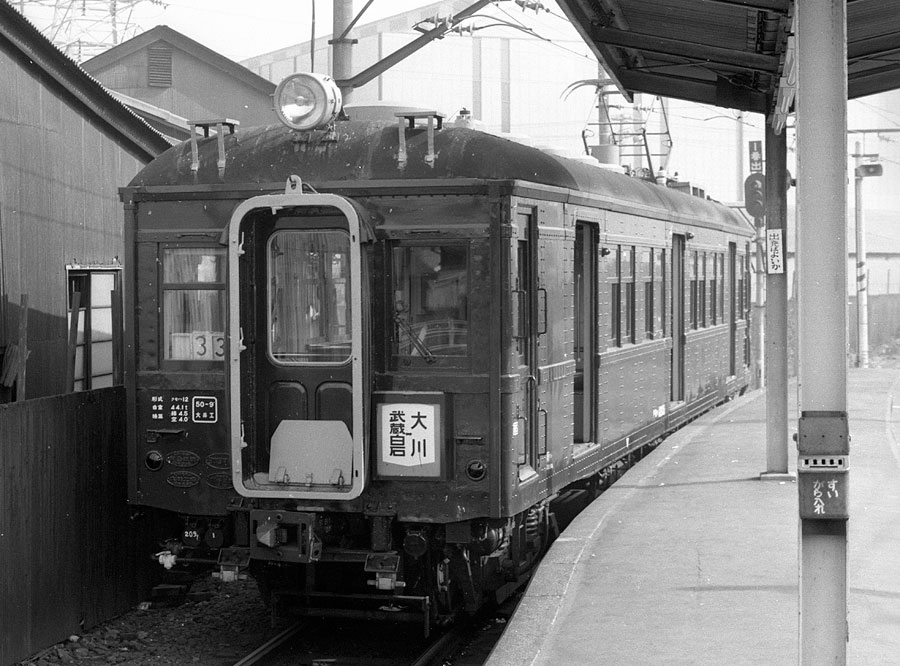 武蔵白石駅大川支線クモハ12051