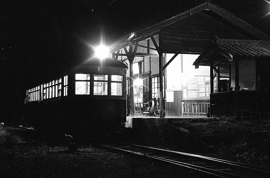北恵那鉄道モ560形564号下付知夜間