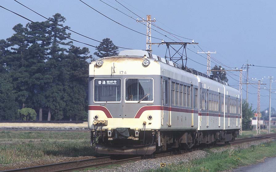 富山地鉄クハ173形174+14760-3連