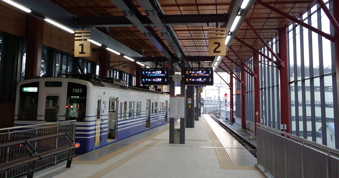 福井駅 えちぜん鉄道