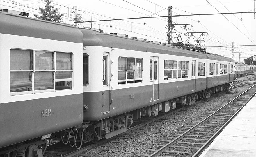 長野電鉄1100系1102号画像