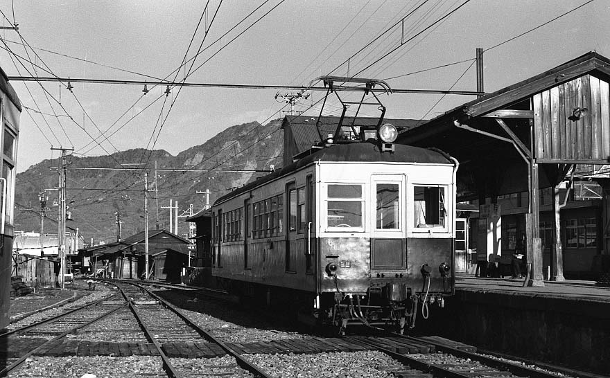 上田交通別所線モハ5370形5372