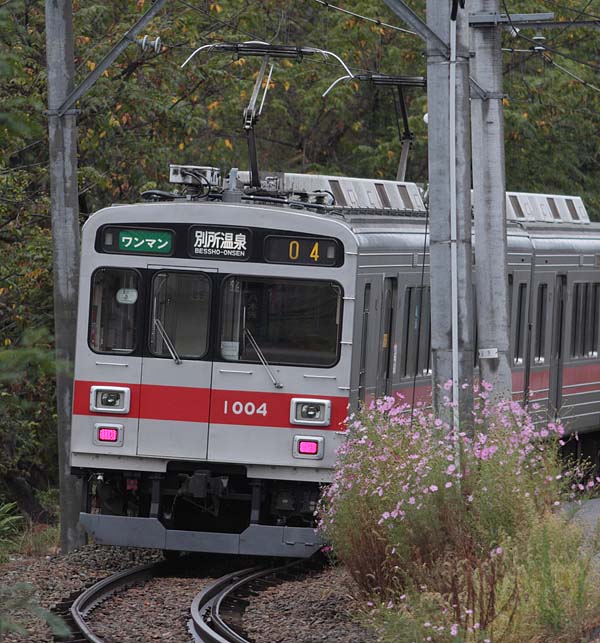 上田電鉄別所線1000系1004