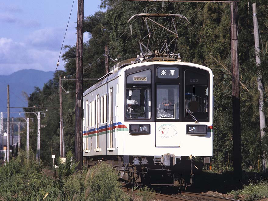 近江鉄道モハ220形223
