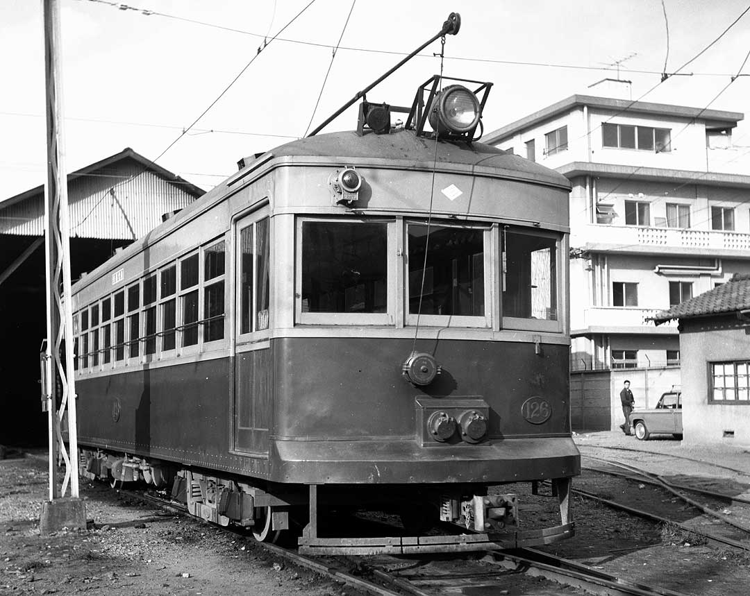 京福嵐山線ポール時代モボ126