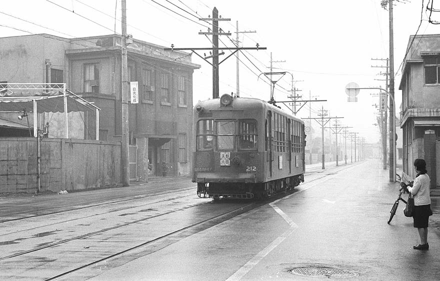 阪神電鉄北大阪線大淀停留場212