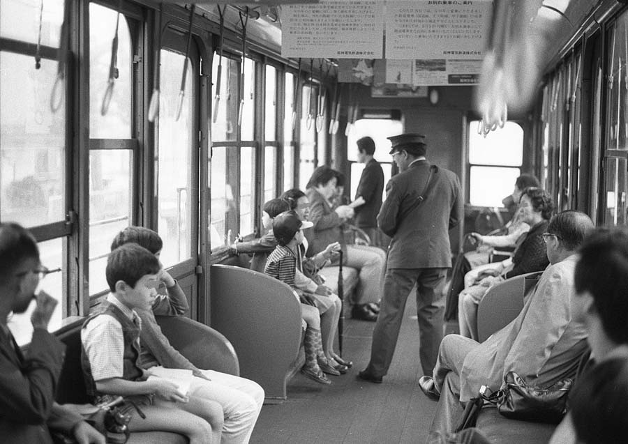 阪神電鉄北大阪線車内