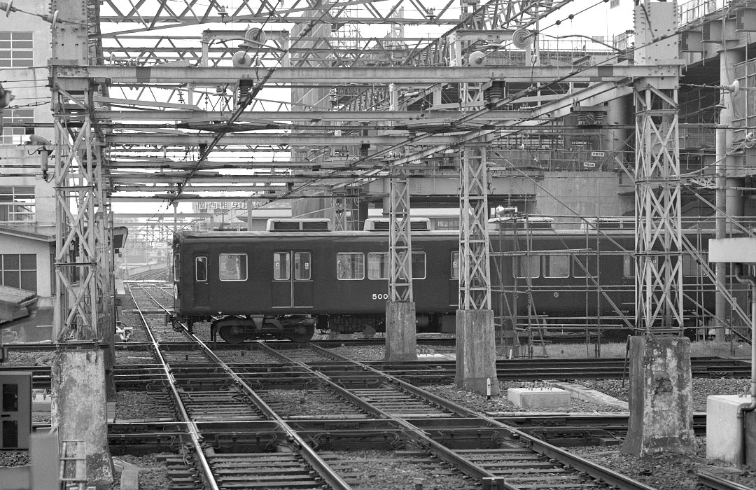 阪急西宮北口平面交差-14