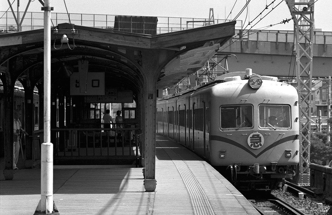 南海和歌山港駅
