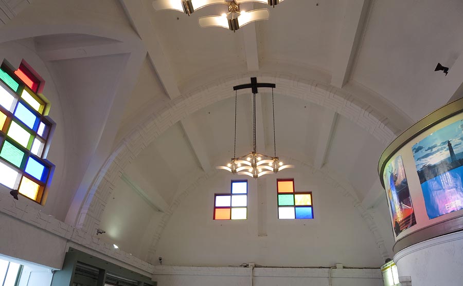 一畑電車大社駅ステンドグラス