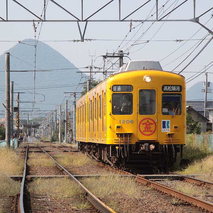 琴電1200形1206号