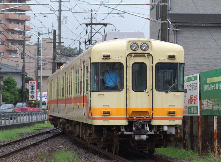 伊予鉄道モハ710形714