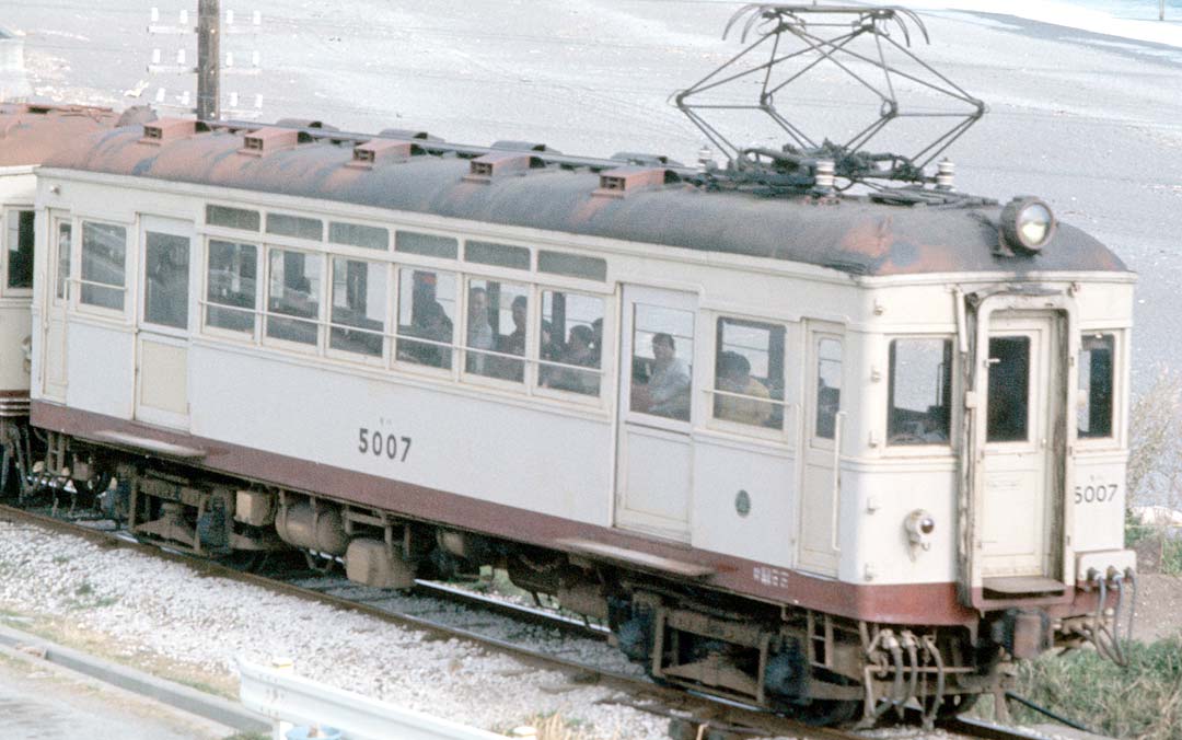 土佐電鉄鉄道線モハ5000形5007床下
