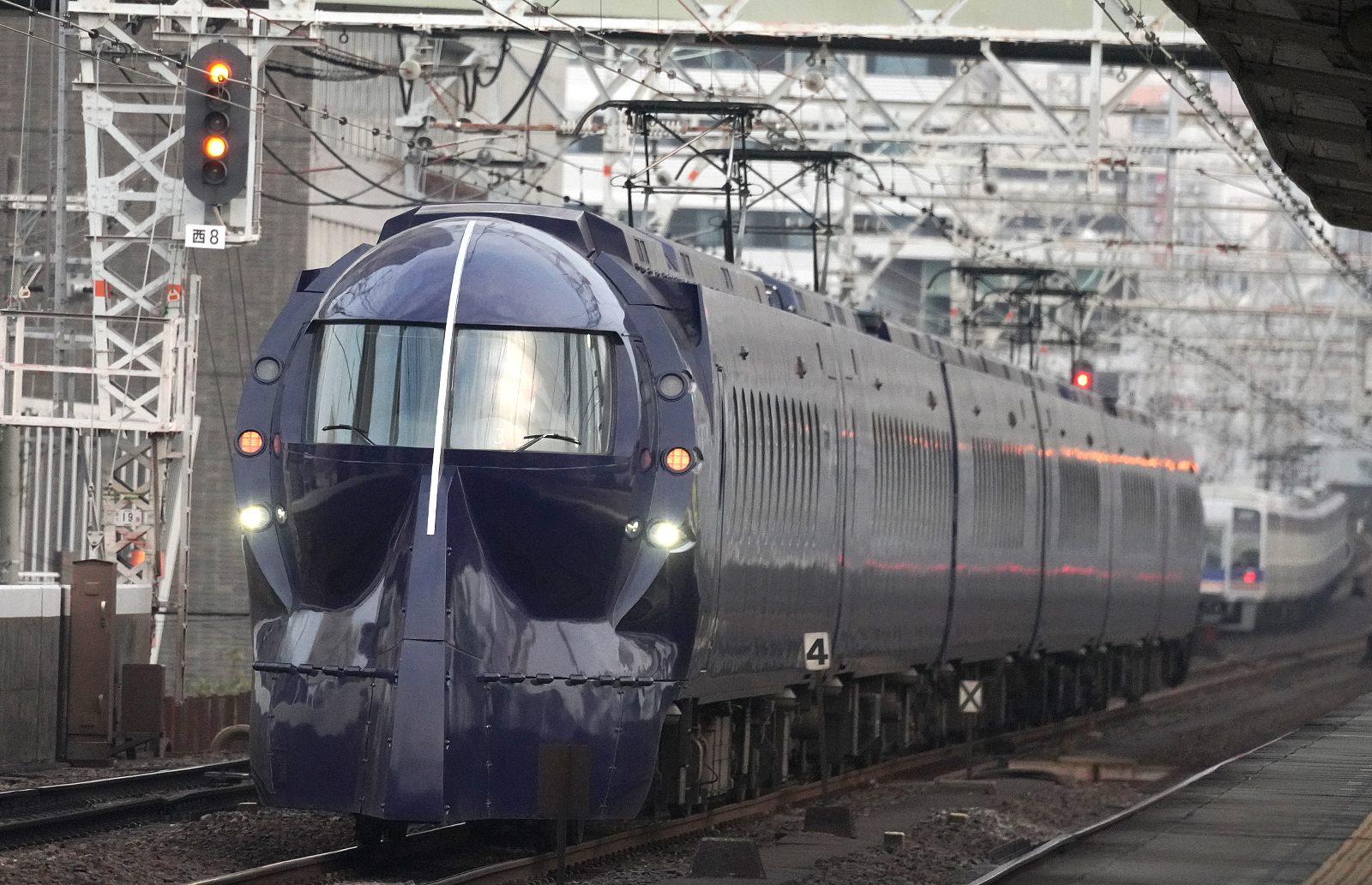 南海電鉄ラピート50000